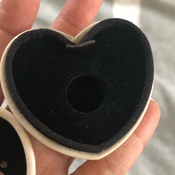 Limited edition pandora leather box - Picture 4 of 5